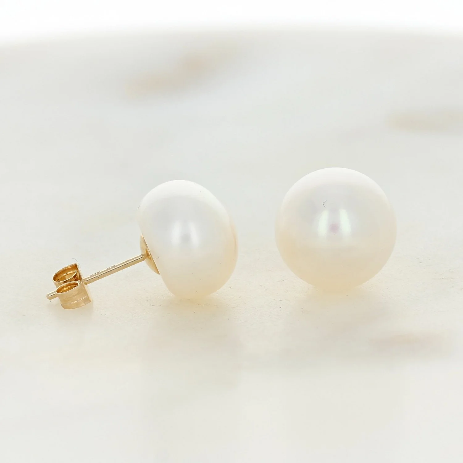 土日のみ特別価格⭐︎Ameri PEARL STUDS SUSPENDER 14k Seed Pearl Shell Stud Earrings — FireWorks Gallery